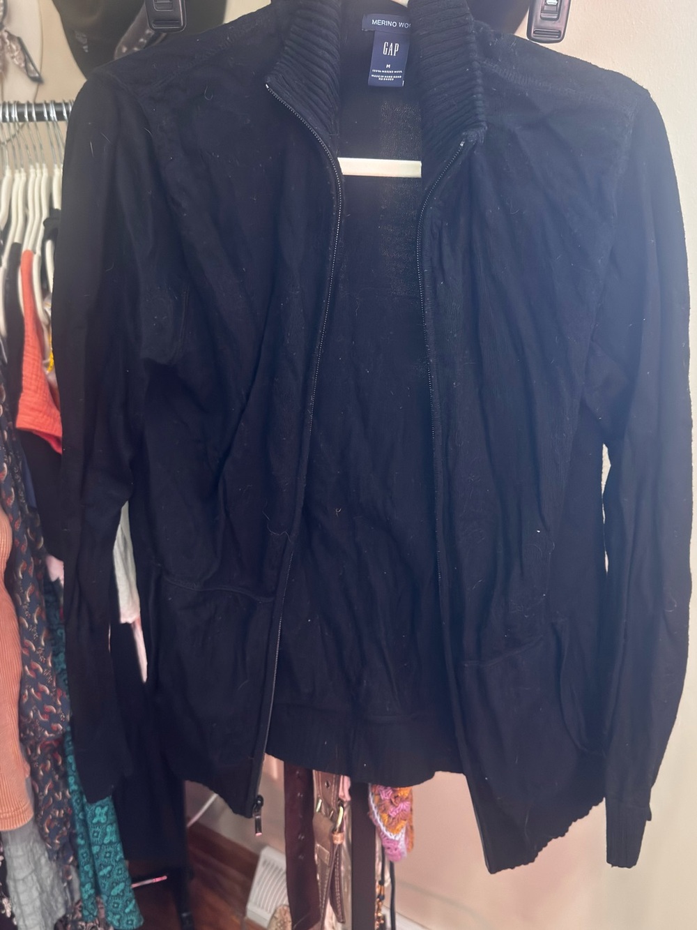 Medium Bundle Lot - Picture 9 of 9